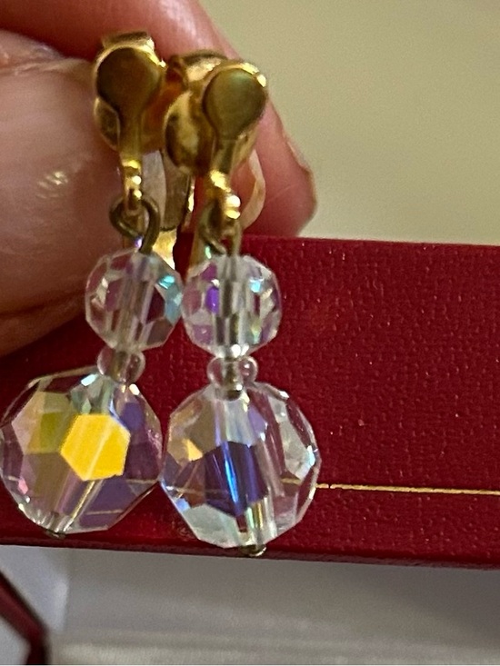 Vintage Jewelry - Gold-Tone Aurora Crystal Drop Earrings - Clear Iridescent